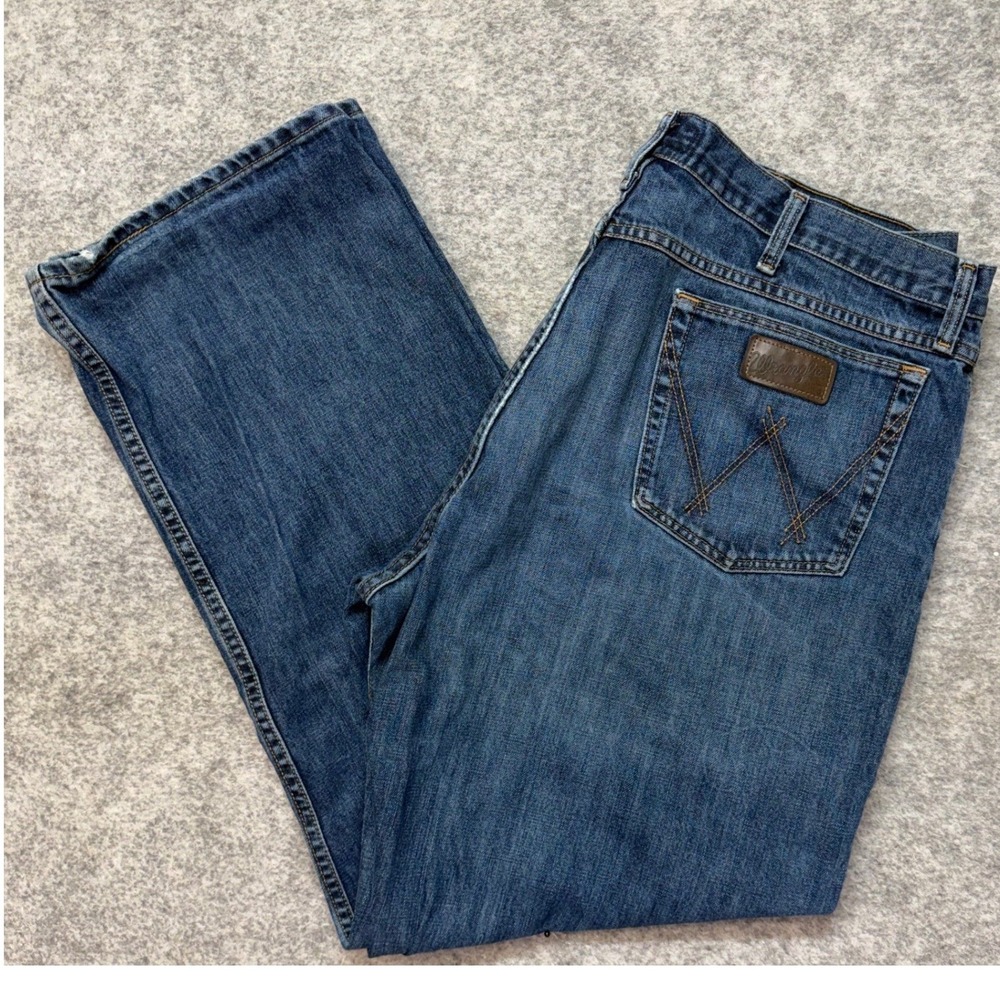 Wrangler 20X Competition Jeans Mens Size 40x32 Blue Relaxed Straight Leg